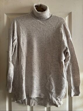 Zara 100% Cashmere Turtleneck Sweater